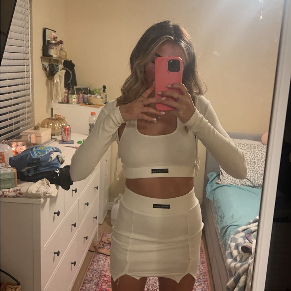 Two piece set